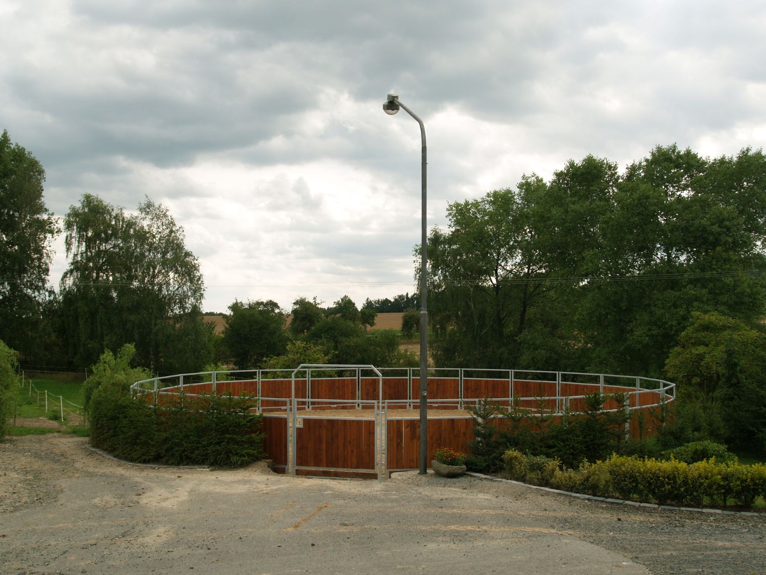 Pferd Einstellplatz - Roundpen-Reitanlage Gössendorf